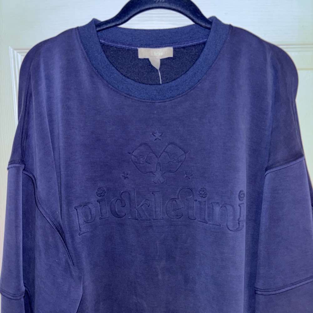 NWT Pickletini Women's XL Sweatshirt Navy Blue Crewneck Embossed Logo Pockets